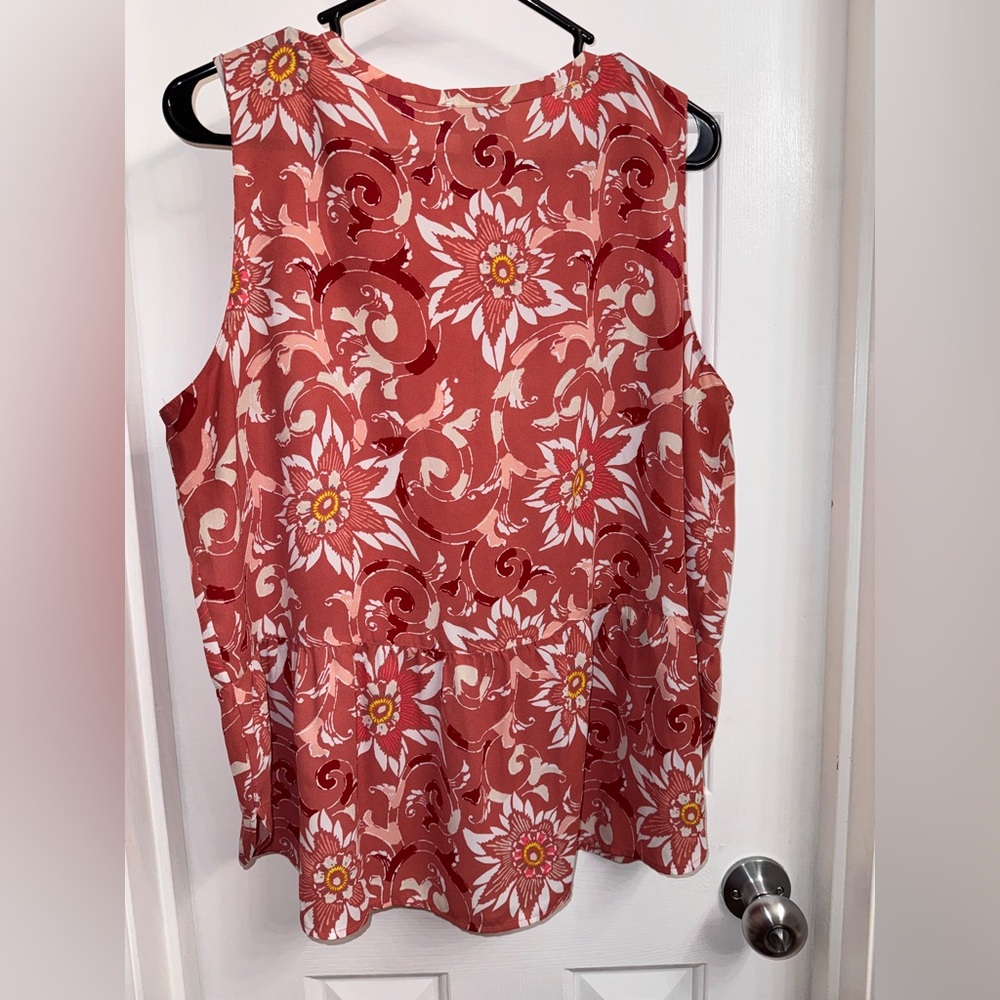 LOFT Floral Sleeveless Ruffle Blouse, Size Large - Picture 9 of 14